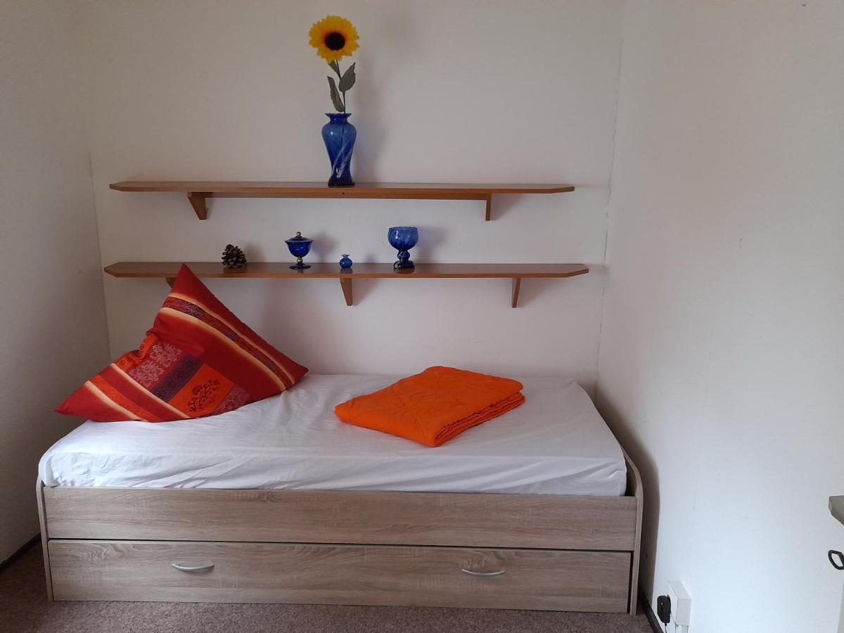Willa Bungalow Am Waldbad Dahlen Zewnętrze zdjęcie